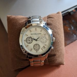 Michael Kors MK5092 Walcott MOP Dial Stainless Steel Chronograph Women's Watch